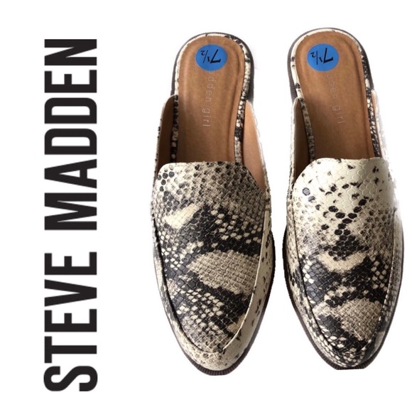 Steve Madden Shoes - 🆕 Steve Madden | Snakeskin Mule